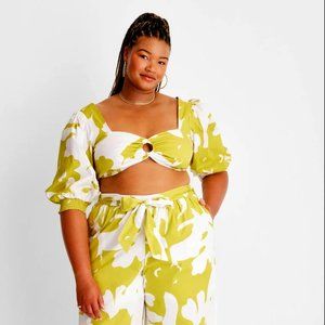 FUTURE COLLECTIVE ALANI NOELLE CROP TOP AND WIDE LEG FLORAL PANTS SET